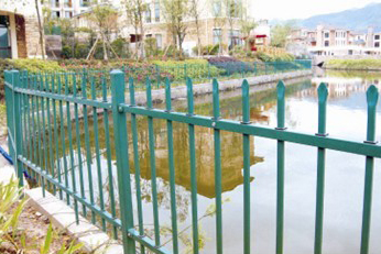 围栏